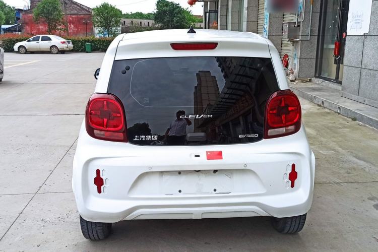 Used Roewe Clever 2021 302 km New Four-Seater Super-Efficient Version Exterior 7