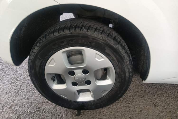 Used Roewe Clever 2021 302km All-Round Version Exterior 7