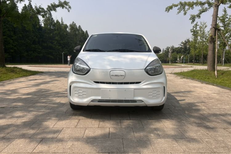 Used Roewe Clever 2021 302 km New Four-Seater Super-Efficient Version Exterior 8