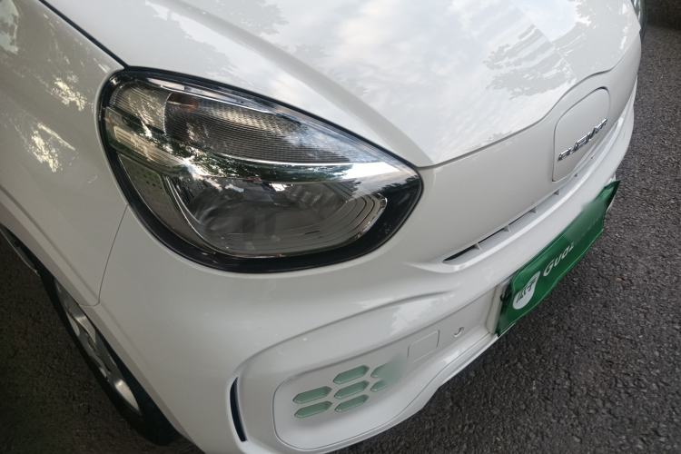 Used Roewe Clever 2021 302km All-Round Version Exterior 8