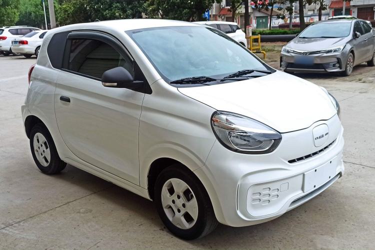 Used Roewe Clever 2021 302 km New Four-Seater Super-Efficient Version Exterior 9