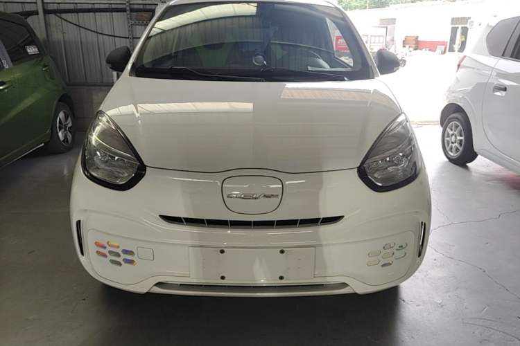 Used Roewe Clever 2021 302 km New Four-Seater Super-Efficient Version Front