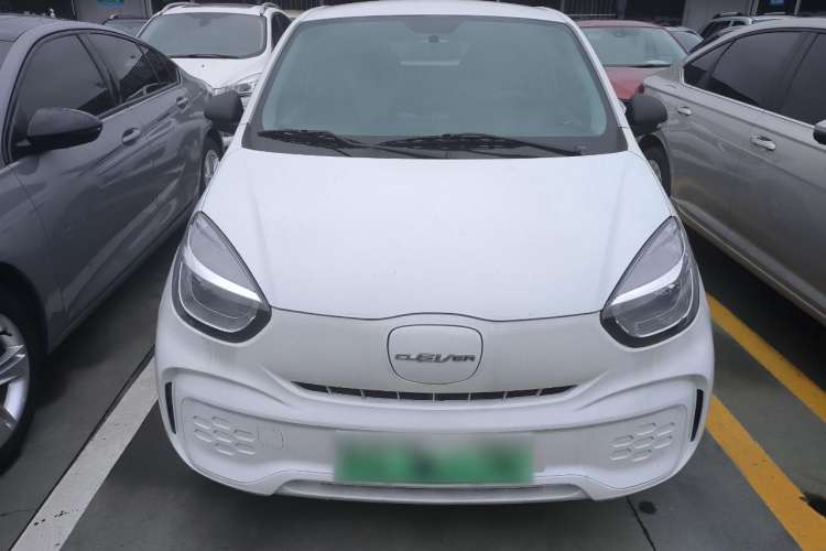 Used Roewe Clever 2021 302 km New Four-Seater Super-Efficient Version Front