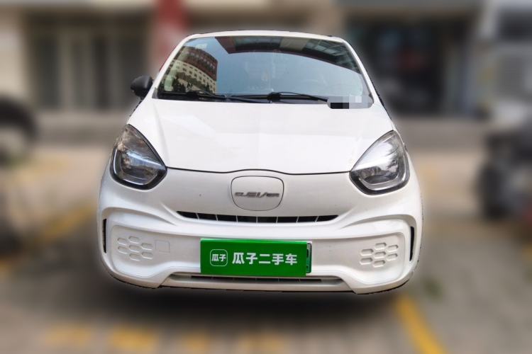 Used Roewe Clever 2021 302 km New Four-Seater Super-Efficient Version Front