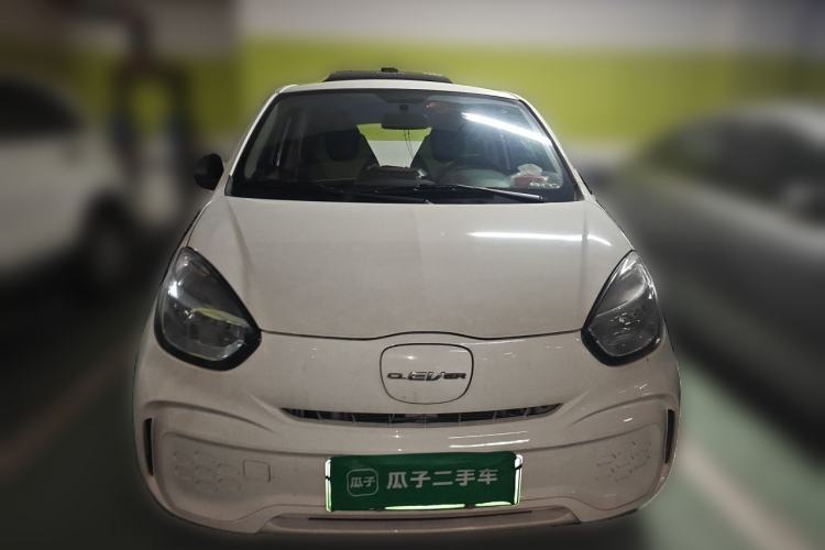Used Roewe Clever 2021 302 km New Four-Seater Super-Efficient Version Front