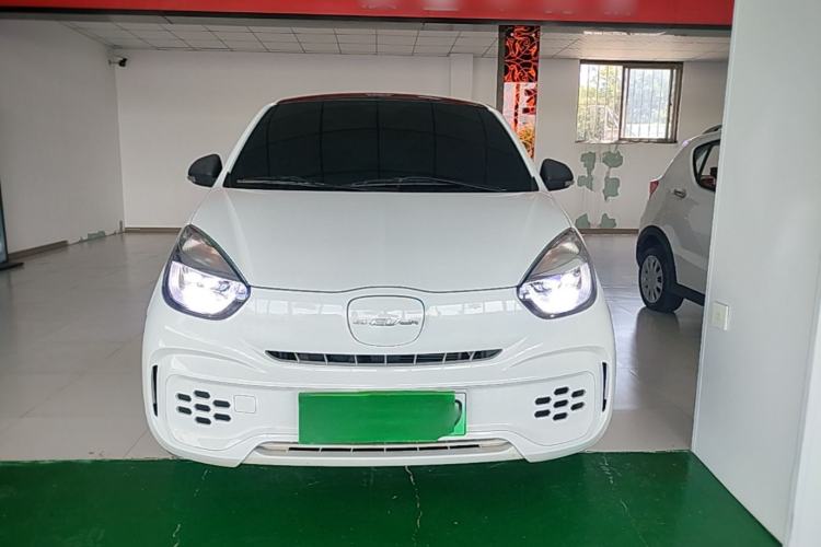 Used Roewe Clever 2021 302 km New Four-Seater Super-Efficient Version Front