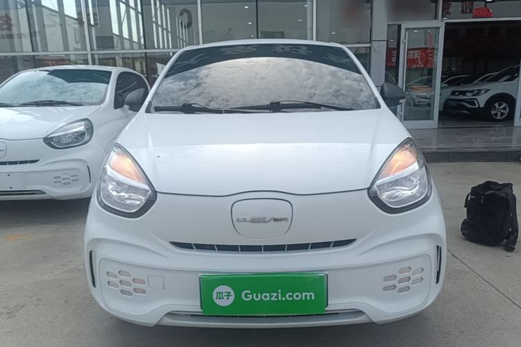 Used Roewe Clever 2021 302 km New Four-Seater Super-Efficient Version Front
