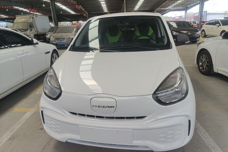 Used Roewe Clever 2021 302 km New Four-Seater Super-Efficient Version Front
