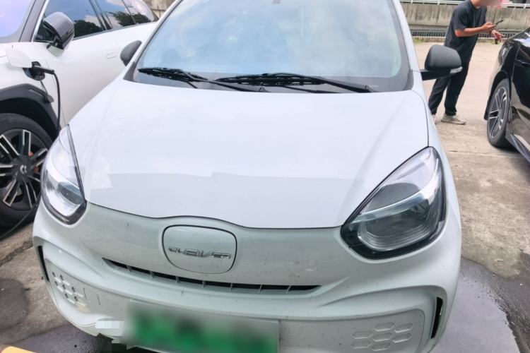 Used Roewe Clever 2021 302 km New Four-Seater Super-Efficient Version Front