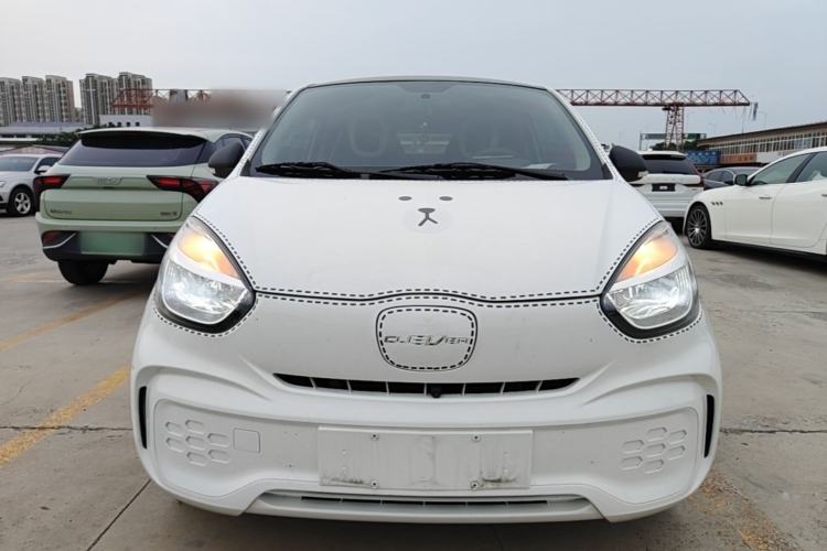 Used Roewe Clever 2021 302 km New Four-Seater Super-Efficient Version Front