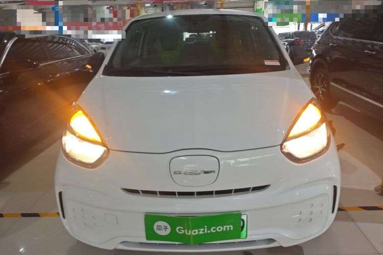 Used Roewe Clever 2021 302 km New Four-Seater Super-Efficient Version Front