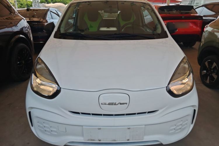 Used Roewe Clever 2021 302 km New Four-Seater Super-Efficient Version Front