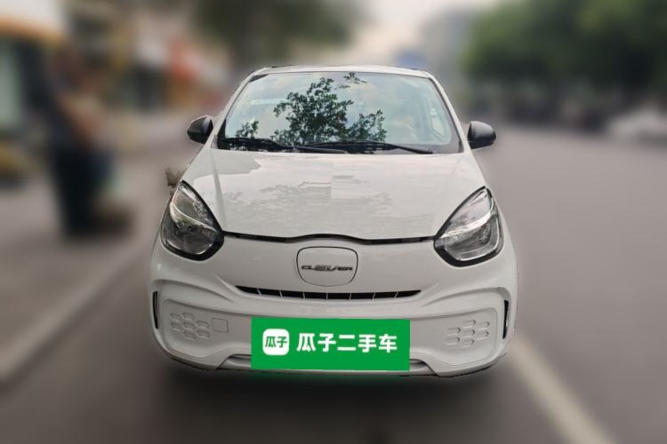 Used Roewe Clever 2021 302 km New Four-Seater Super-Efficient Version Front