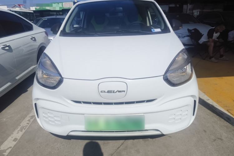 Used Roewe Clever 2021 302 km New Four-Seater Super-Efficient Version Front
