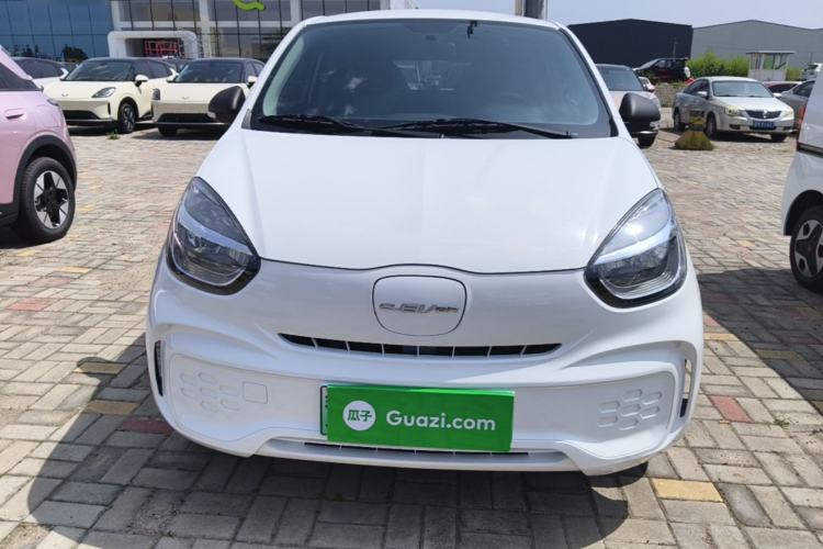 Used Roewe Clever 2021 302 km New Four-Seater Super-Efficient Version Front