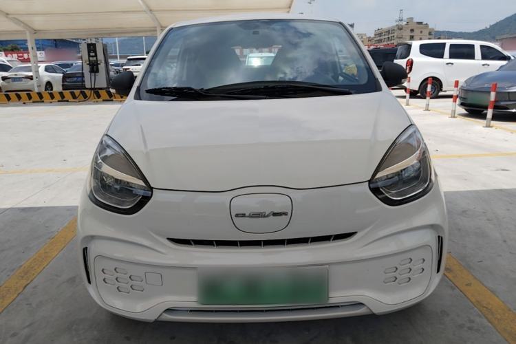 Used Roewe Clever 2021 302 km New Four-Seater Super-Efficient Version Front