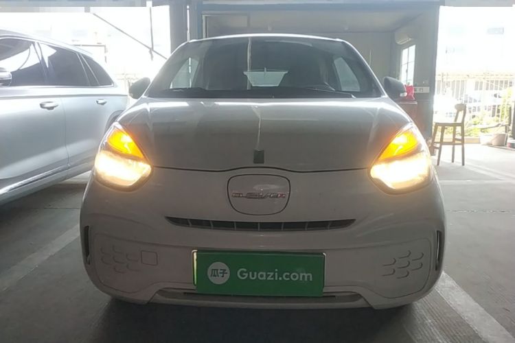 Used Roewe Clever 2021 302 km New Four-Seater Super-Efficient Version Front