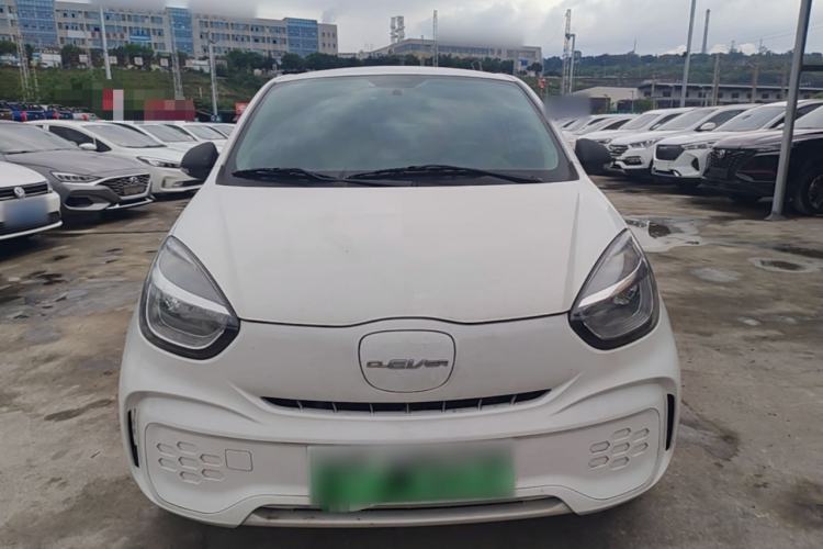 Used Roewe Clever 2021 302 km New Four-Seater Super-Efficient Version Front