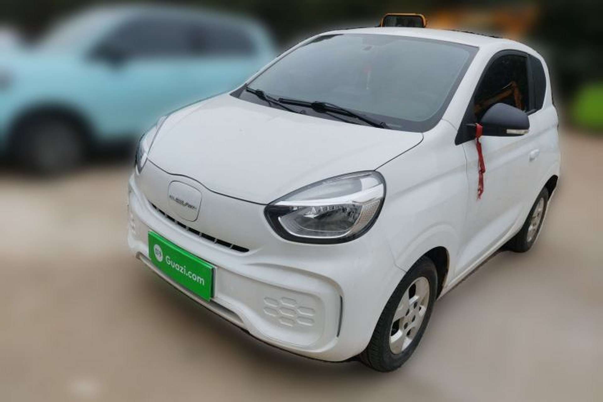 Used Roewe Clever 2021 302 km New Four-Seater Super-Efficient Version Front Left 45 Deg
