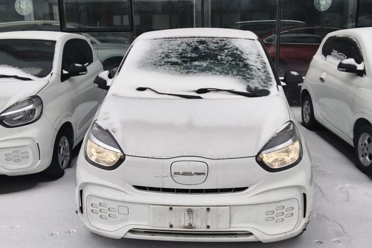 Used Roewe Clever 2021 302 km New Four-Seater Super-Efficient Version Front