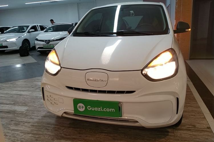 Used Roewe Clever 2021 302 km New Four-Seater Super-Efficient Version Front
