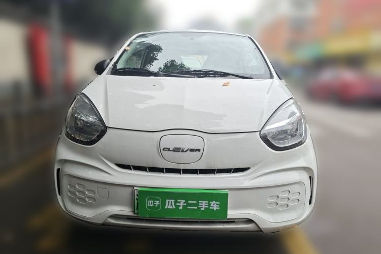 Used Roewe Clever 2021 302 km New Four-Seater Super-Efficient Version Front