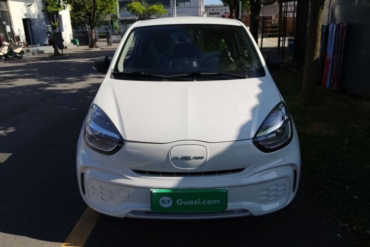 Used Roewe Clever 2021 302 km New Four-Seater Super-Efficient Version Front