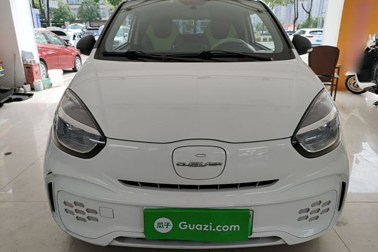 Used Roewe Clever 2021 302 km New Four-Seater Super-Efficient Version Front