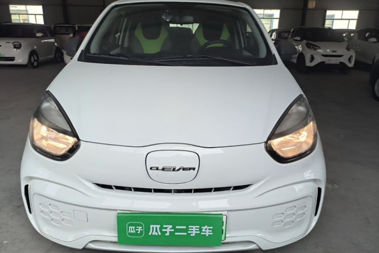 Used Roewe Clever 2021 302 km New Four-Seater Super-Efficient Version Front