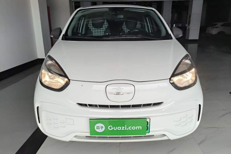 Used Roewe Clever 2021 302 km New Four-Seater Super-Efficient Version Front