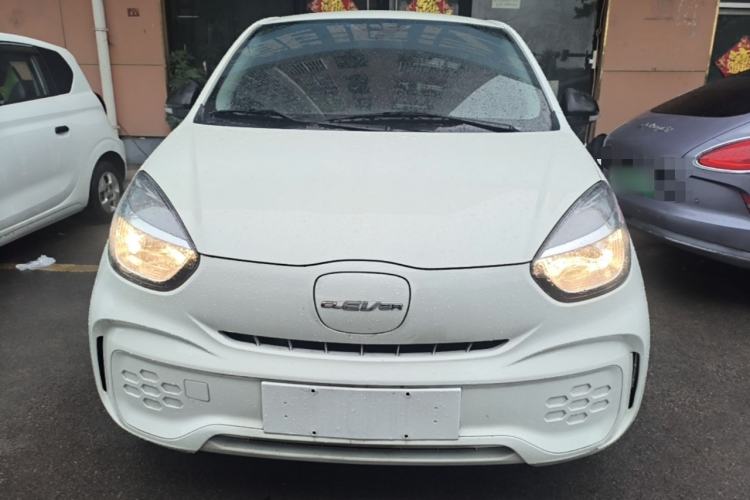 Used Roewe Clever 2021 302 km New Four-Seater Super-Efficient Version Front