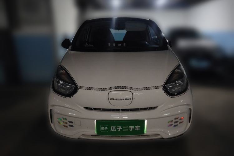 Used Roewe Clever 2021 302 km New Four-Seater Super-Efficient Version Front