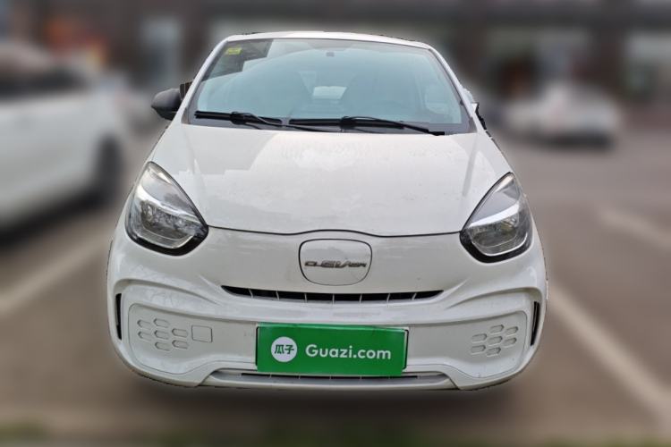Used Roewe Clever 2021 302 km New Four-Seater Super-Efficient Version Front