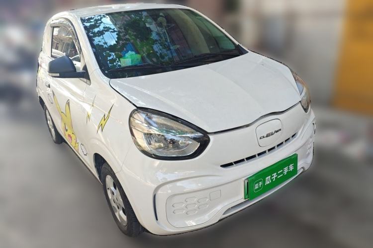 Used Roewe Clever 2021 302 km New Four-Seater Super-Efficient Version Front Right 45 Deg