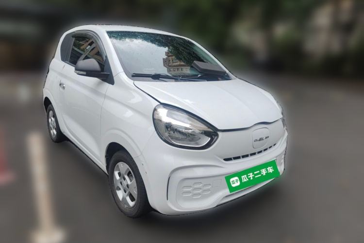 Used Roewe Clever 2021 302 km New Four-Seater Super-Efficient Version Front Right 45 Deg
