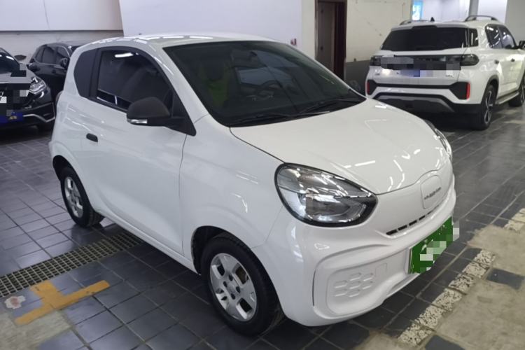 Used Roewe Clever 2021 302 km New Four-Seater Super-Efficient Version Front Right 45 Deg