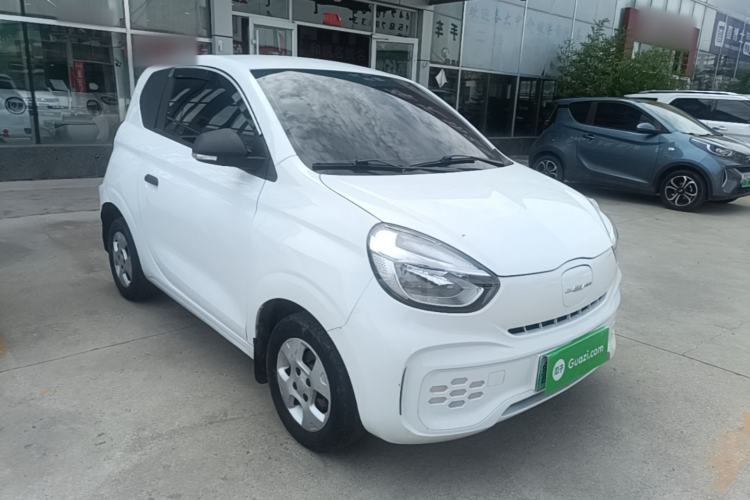 Used Roewe Clever 2021 302 km New Four-Seater Super-Efficient Version Front Right 45 Deg
