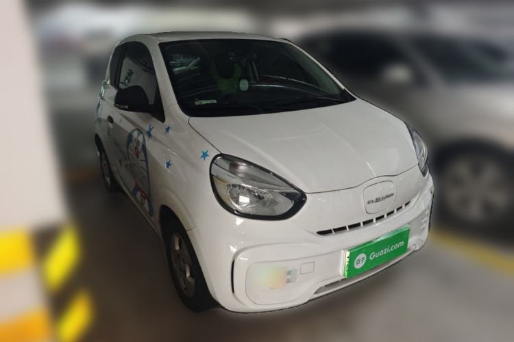 Used Roewe Clever 2021 302 km New Four-Seater Super-Efficient Version Front Right 45 Deg