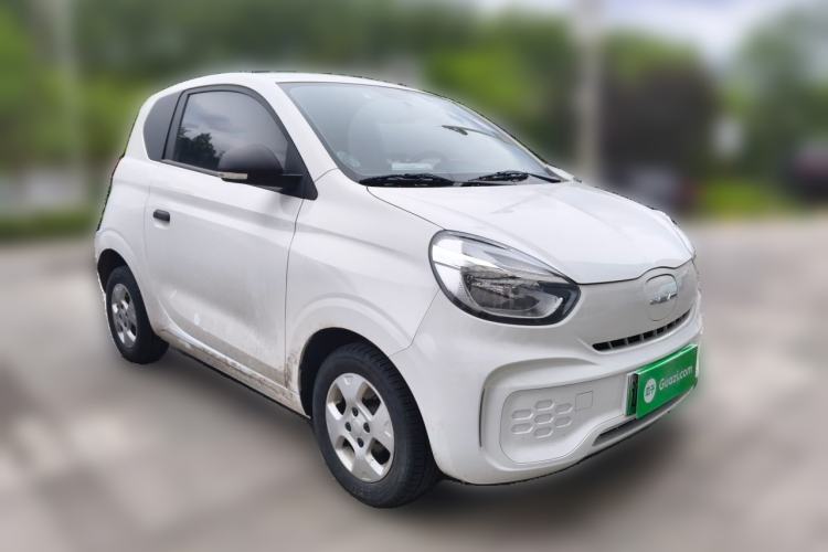 Used Roewe Clever 2021 302 km New Four-Seater Super-Efficient Version Front Right 45 Deg