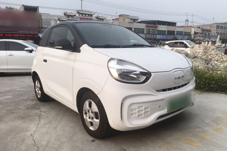 Used Roewe Clever 2021 302km All-Round Version Front Right 45 Deg