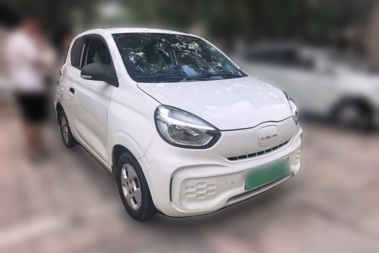 Used Roewe Clever 2021 302km All-Round Version Front Right 45 Deg