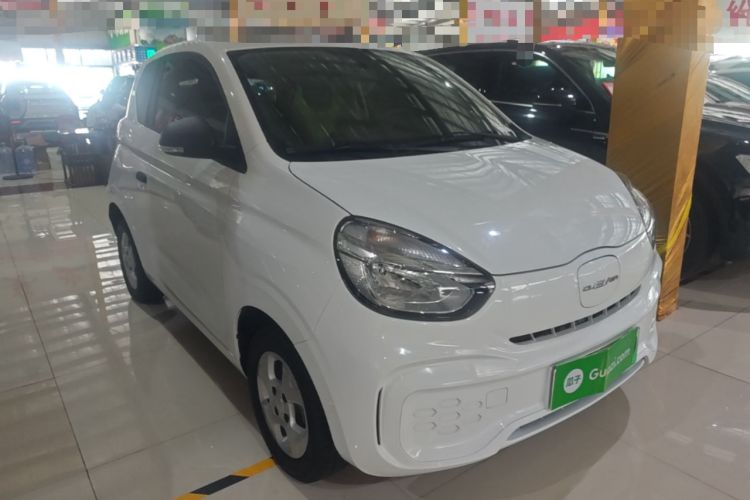 Used Roewe Clever 2021 302 km New Four-Seater Super-Efficient Version Front Right 45 Deg