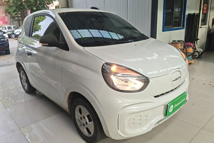 Used Roewe Clever 2021 302km All-Round Version Front Right 45 Deg