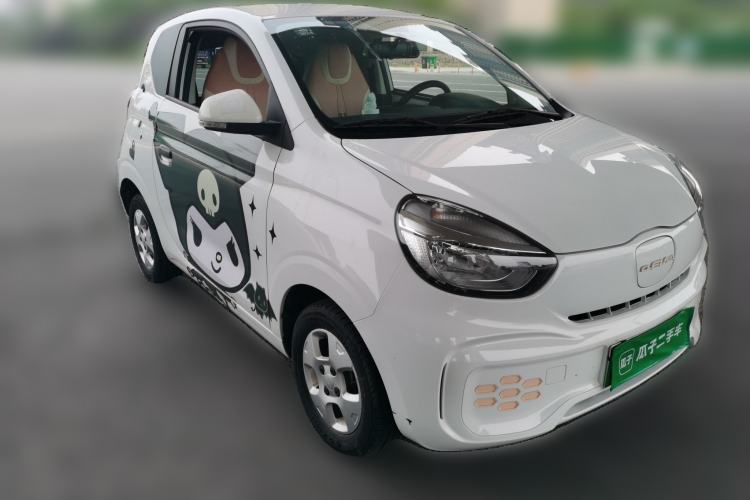 Used Roewe Clever 2021 302 km New Four-Seater Super-Efficient Version Front Right 45 Deg