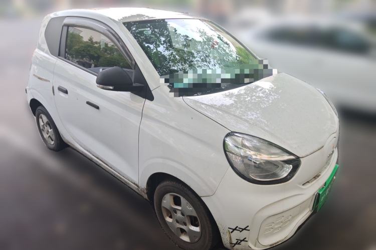 Used Roewe Clever 2021 302 km New Four-Seater Super-Efficient Version Front Right 45 Deg