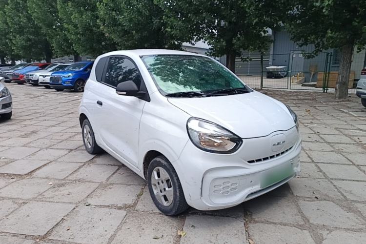 Used Roewe Clever 2021 302km All-Round Version Front Right 45 Deg