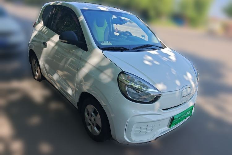 Used Roewe Clever 2021 302km Excellence Edition Front Right 45 Deg