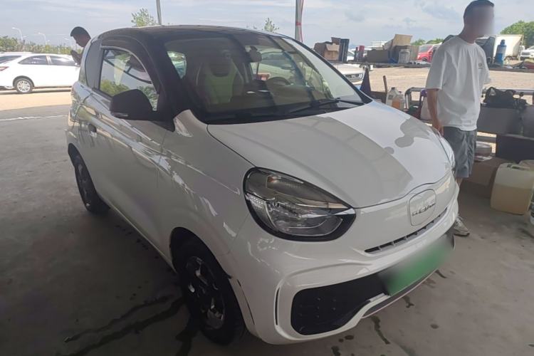 Used Roewe Clever 2021 302 km New Four-Seater Super-Efficient Version Front Right 45 Deg