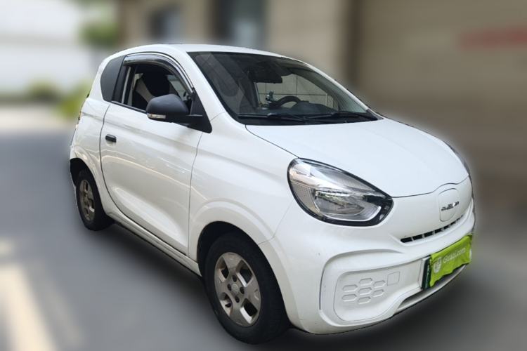 Used Roewe Clever 2021 302km Excellence Edition Front Right 45 Deg