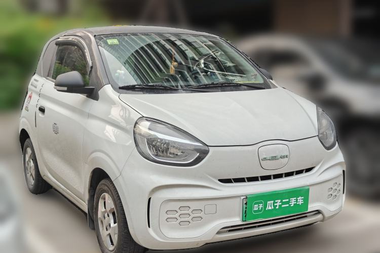 Used Roewe Clever 2021 302km Excellence Edition Front Right 45 Deg